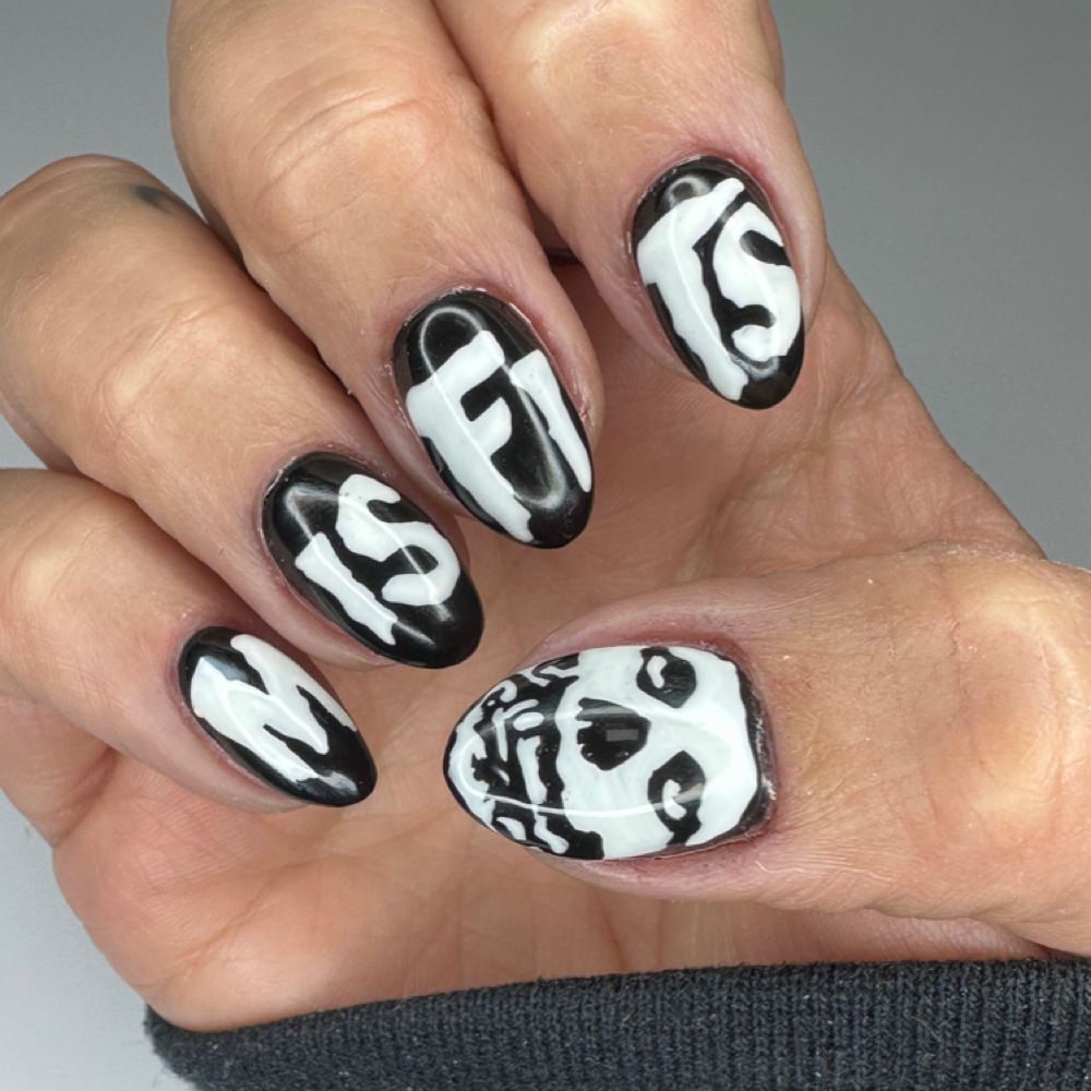 Hand-painted character nail art